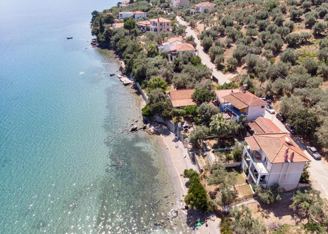 Villas Nies Sourpi Exterior foto